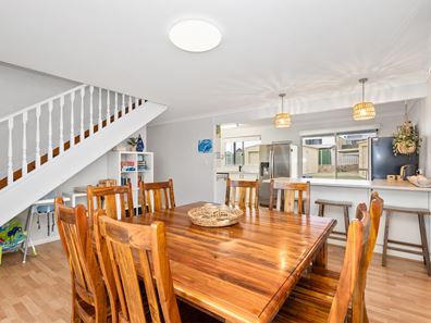 31 Hudson Street, Seabird WA 6042