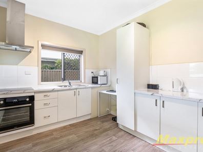 21A Wynyard Way, Thornlie WA 6108