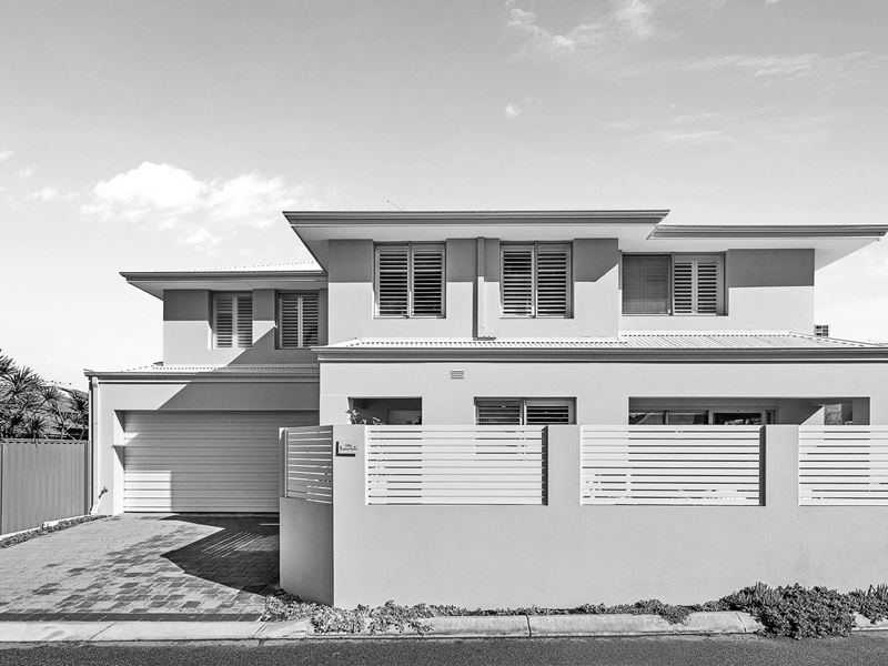 196C Grand Promenade, Doubleview