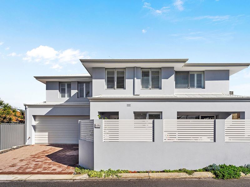 196C Grand Promenade, Doubleview WA 6018