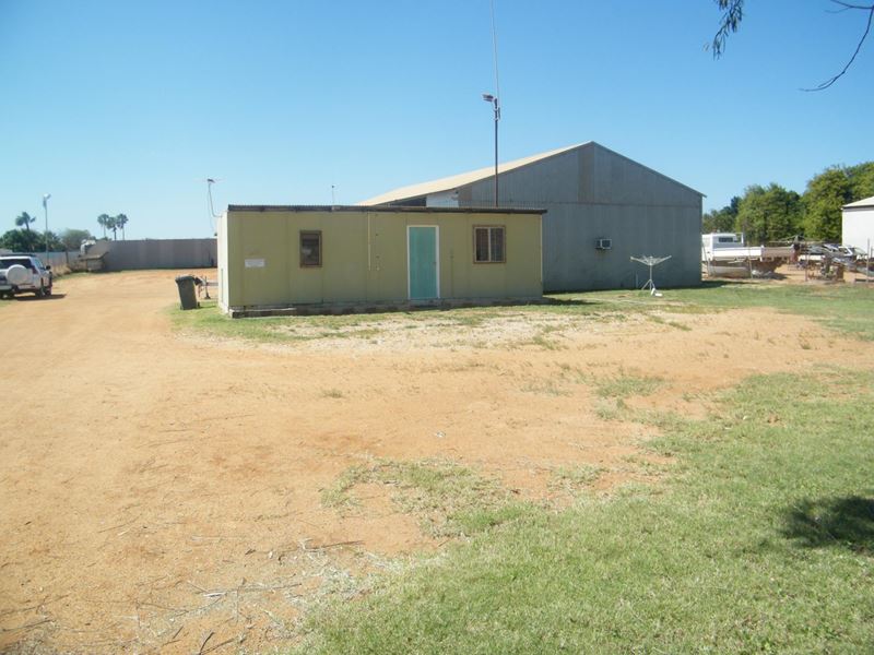 63 Cornish Street, East Carnarvon WA 6701