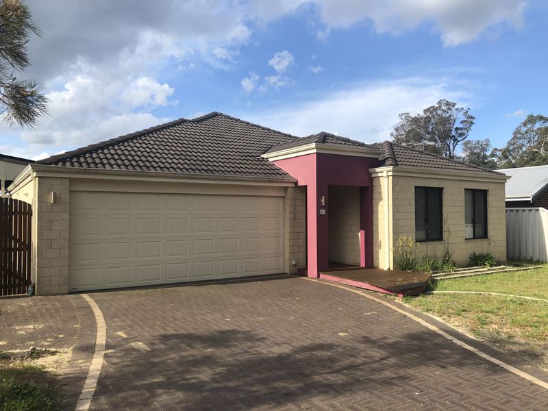 80 Mosedale Avenue, Usher