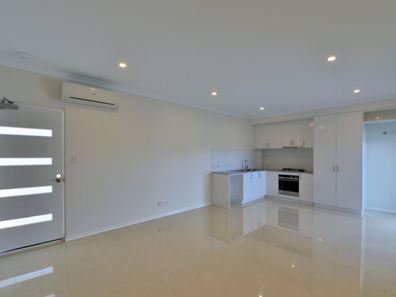 7/10 Day Road, Mandurah WA 6210