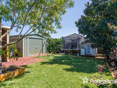 31 Penguin Street, Dianella WA 6059