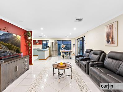 24 Ranunculus Court, Beeliar WA 6164