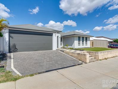 63 Hardcastle Avenue, Landsdale WA 6065