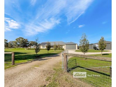 115 Hackett Street, Cookernup WA 6219