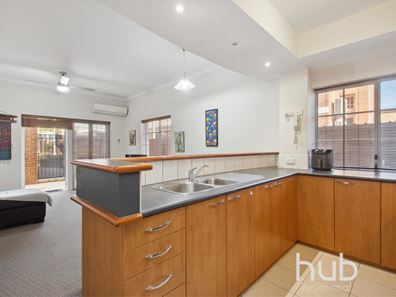 2/2 Mayfair Street, West Perth WA 6005