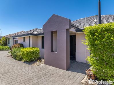 4/16 Coojong  Link, Success WA 6164