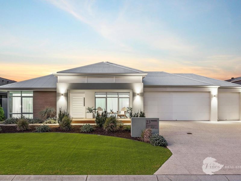 23 Badminton Cross, The Vines