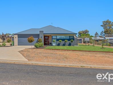 43 Argyll Avenue, Bridgetown WA 6255