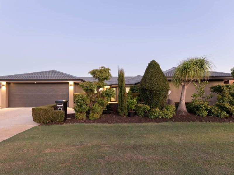 4 Stringy Bark Ramble, Willetton