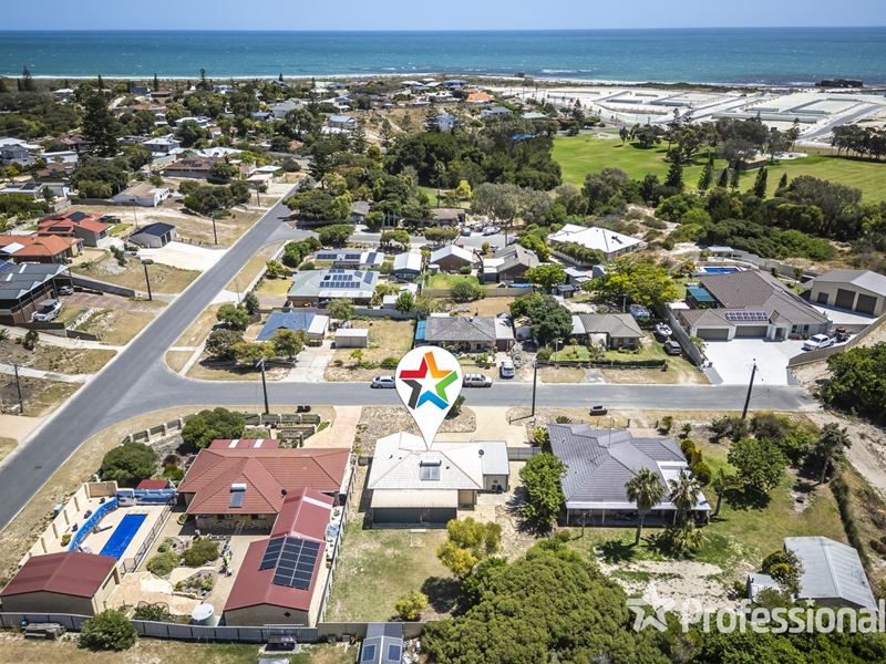 3 Candler Way, Two Rocks WA 6037