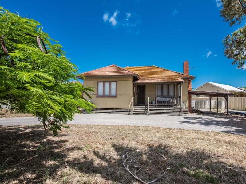 11 Christie Street, Beresford WA 6530