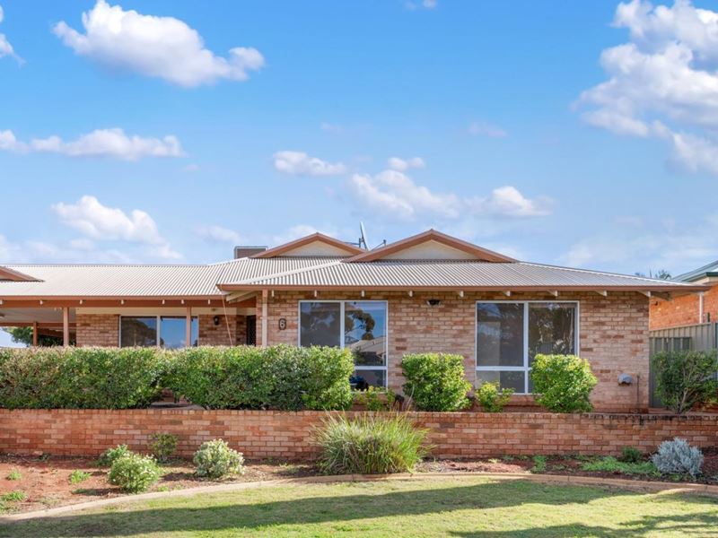 6 Goongarri Way, Hannans WA 6430