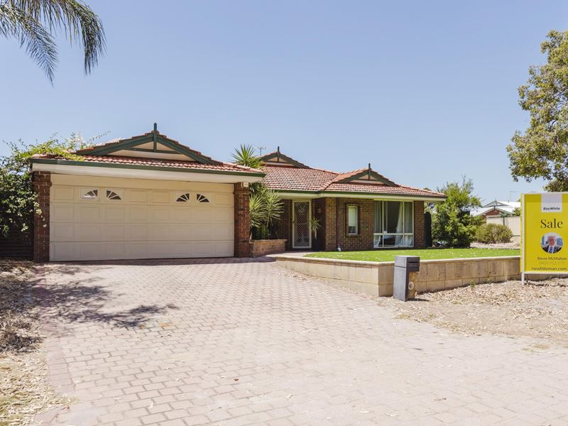 15 Enderby Court, Ballajura WA 6066