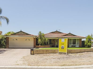 15 Enderby Court, Ballajura WA 6066