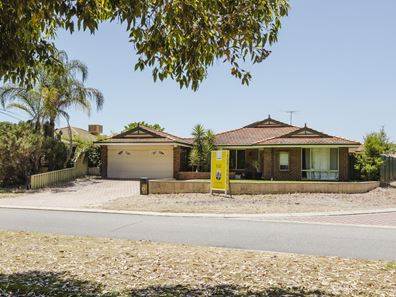 15 Enderby Court, Ballajura WA 6066