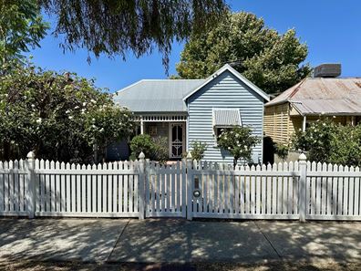 16 Hubert Street, East Victoria Park WA 6101