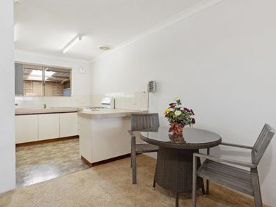 18/2 Edmonds Cove, Safety Bay WA 6169