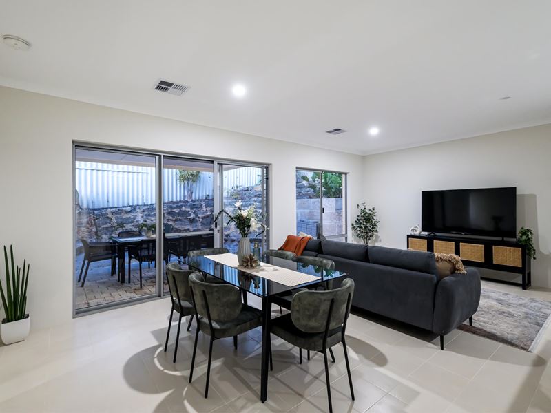 22 Farleigh Drive, Willetton