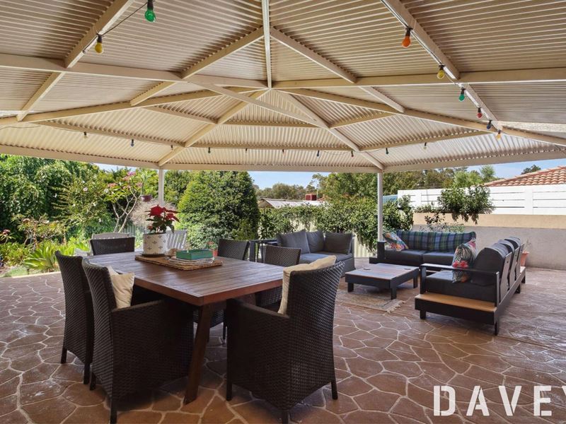 5 Poimena Mews, Kingsley WA 6026
