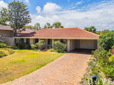 5 Poimena Mews, Kingsley WA 6026