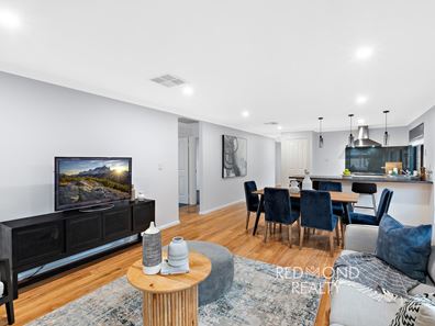 22 Harden Park Trail, Carramar WA 6031