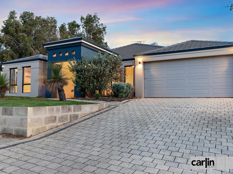 1 Plumwood Avenue, Hammond Park