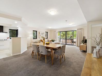 1/35 Haig Park Circle, East Perth WA 6004