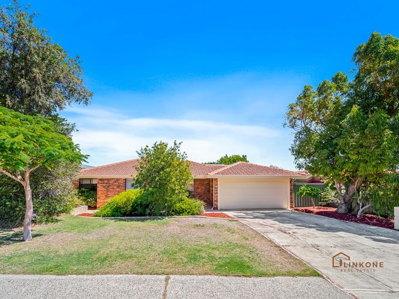 54 Jackson Avenue, Winthrop WA 6150