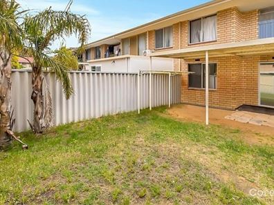 13c/305 Harborne Street, Glendalough WA 6016