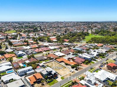 13 Korella Street, Mullaloo WA 6027