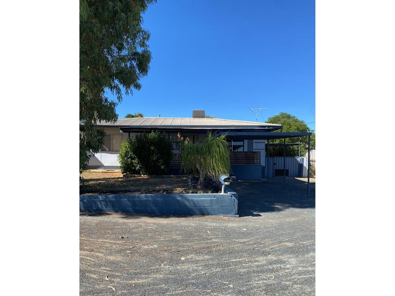 12 New Compton Street, Kambalda East WA 6442