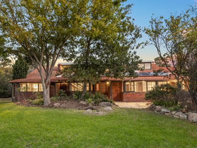 23 Holmes Road, Maida Vale WA 6057