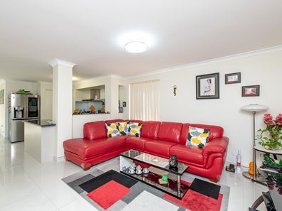 1 Till Street, Cloverdale WA 6105