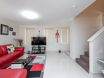 1 Till Street, Cloverdale WA 6105