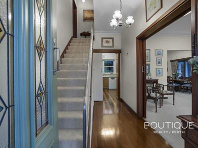 1 Oceanic Drive, Floreat WA 6014