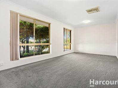 11 Shetland Place, Greenfields WA 6210
