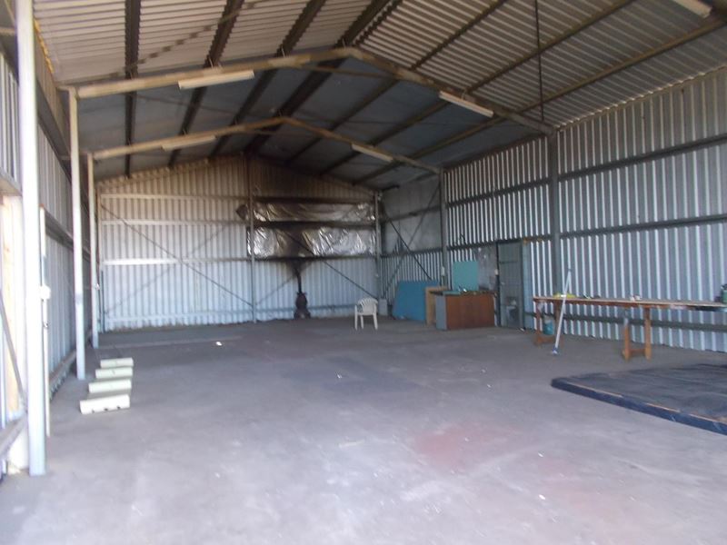 22 Tramway Road, Waggrakine WA 6530
