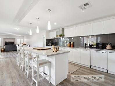4 Mermaid Rise, Yangebup WA 6164
