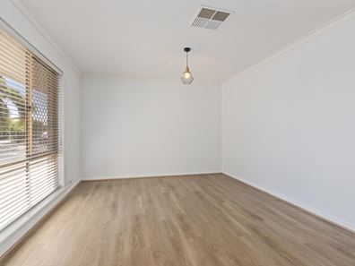 3/13 Chich Place, Cannington WA 6107
