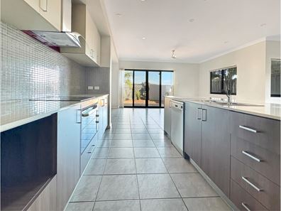 5/55 Balyarra Parkway, Baynton WA 6714