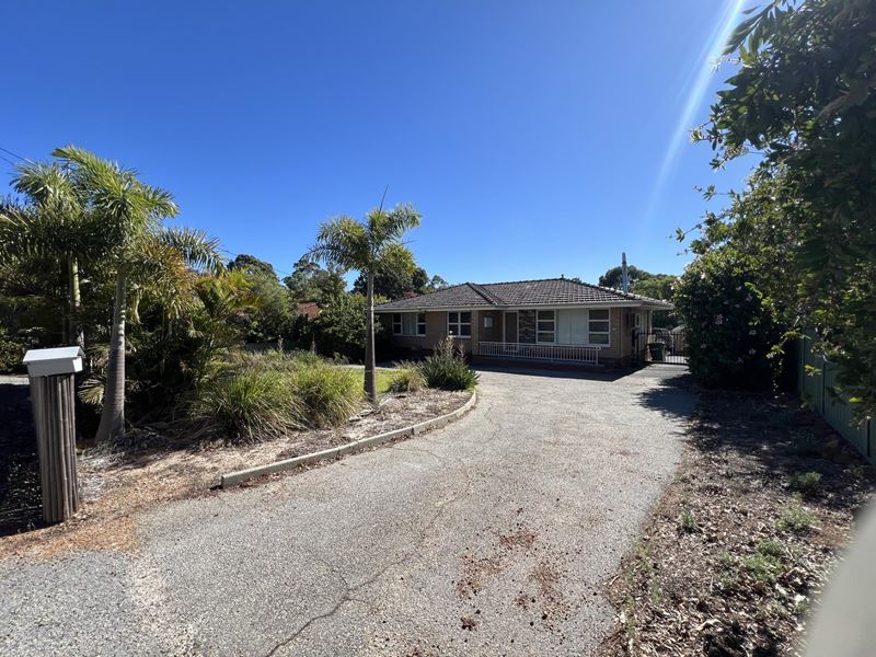 26 Temby Avenue, Kalamunda WA 6076