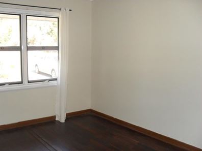 26 Temby Avenue, Kalamunda WA 6076