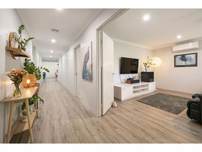 65 Tall Tree Crescent, Reinscourt WA 6280