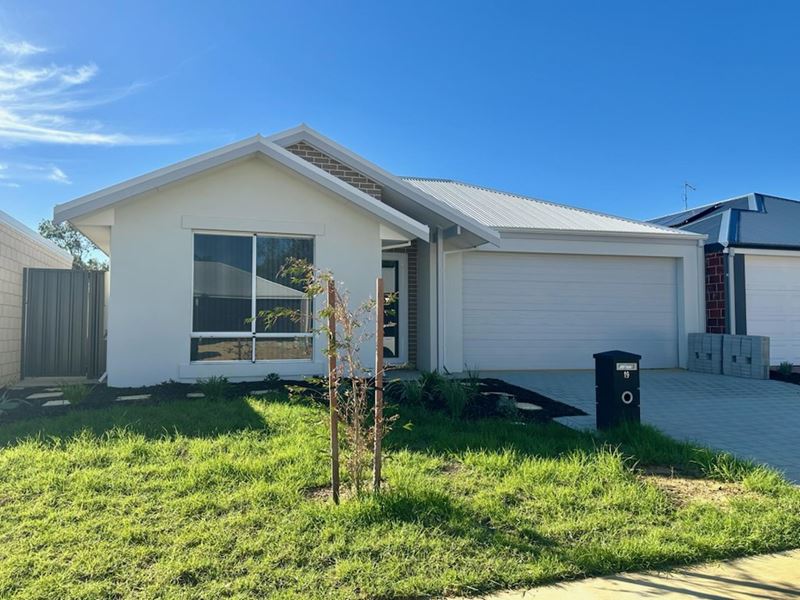 19 Farncomb Street, Byford WA 6122