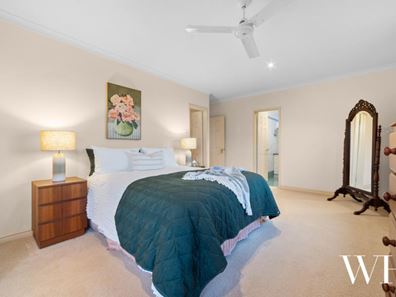 12A Birdwood Circus West, Bicton WA 6157