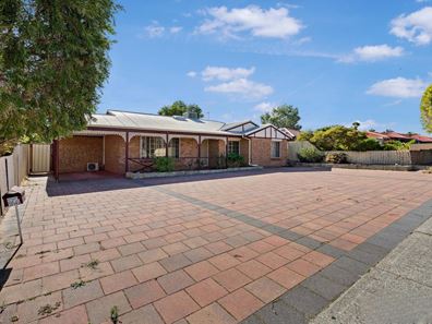 74 Chamberlain Street, Gosnells WA 6110