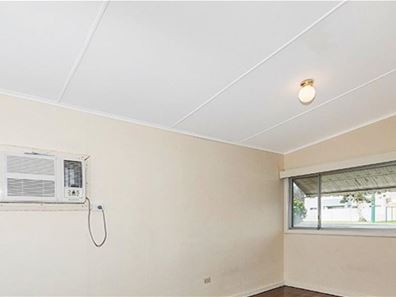 10 Eacott Street, Mandurah WA 6210